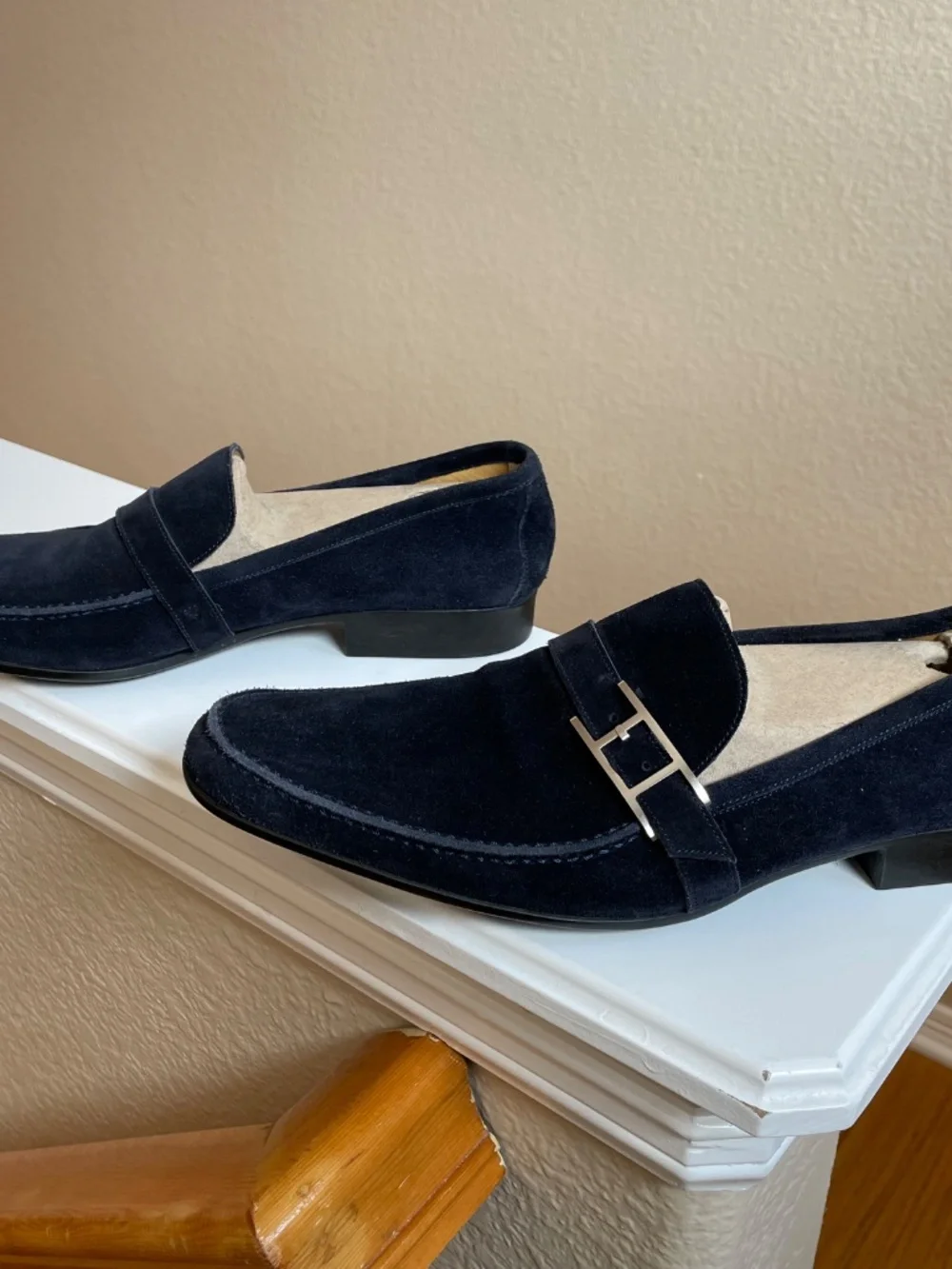 Hermès Monterey Midnight Navy Suede H Buckle Loafers 40.5 (7.5)